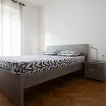 Andrea's דירה *