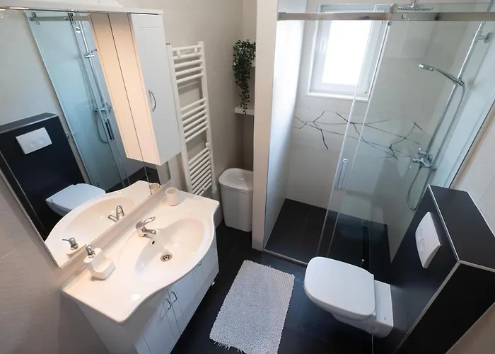 Апартаменти Andrea's